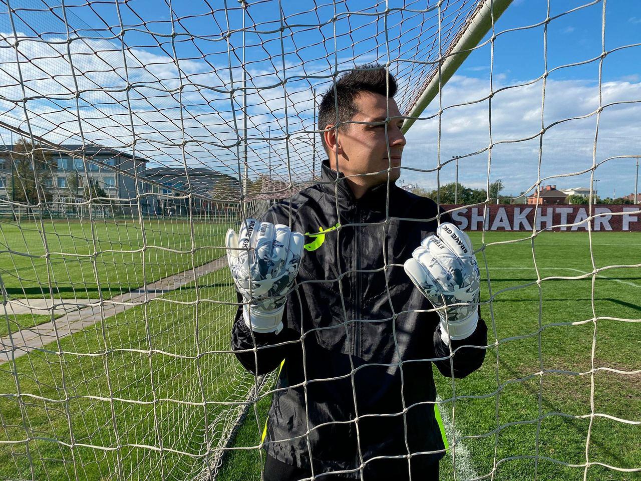 Рукавиці для голкіперів Brave GK Reflex Camo - интернет-магазин Brave GK