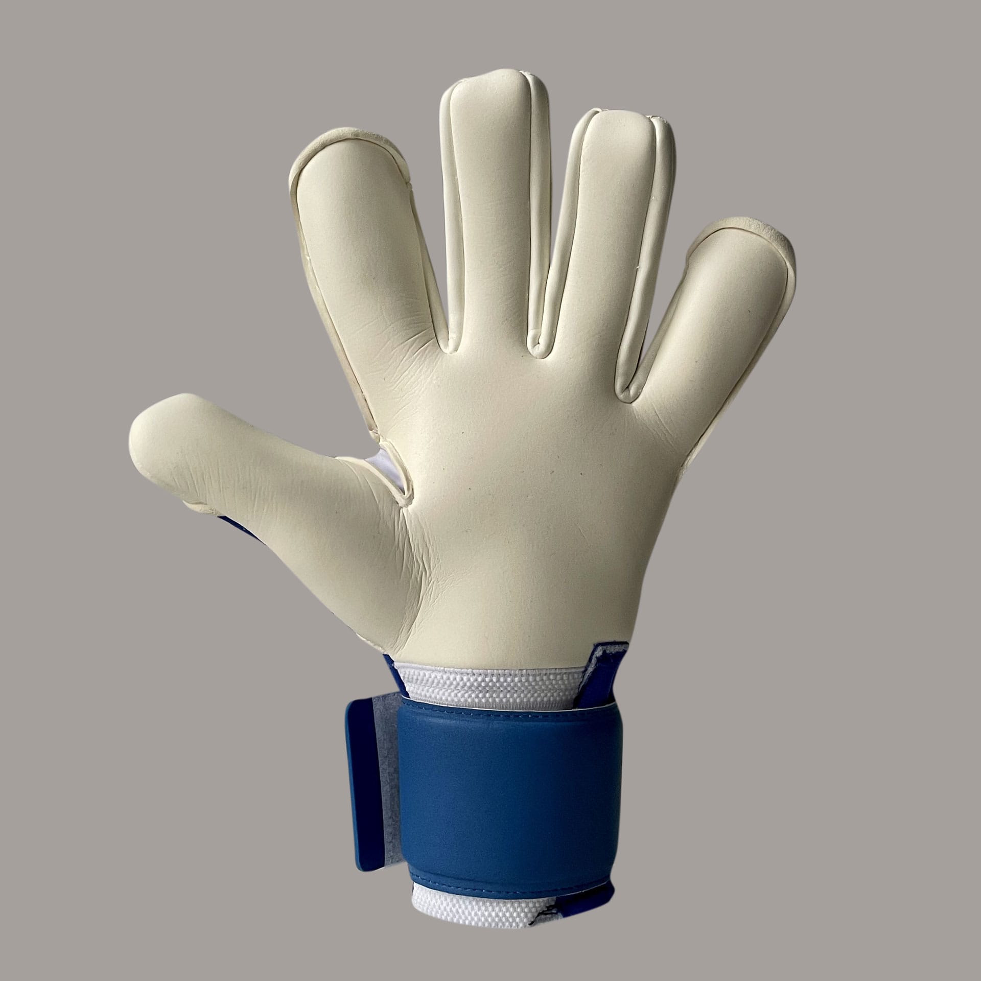 Brave GK Unique Blue-2-Brave GK