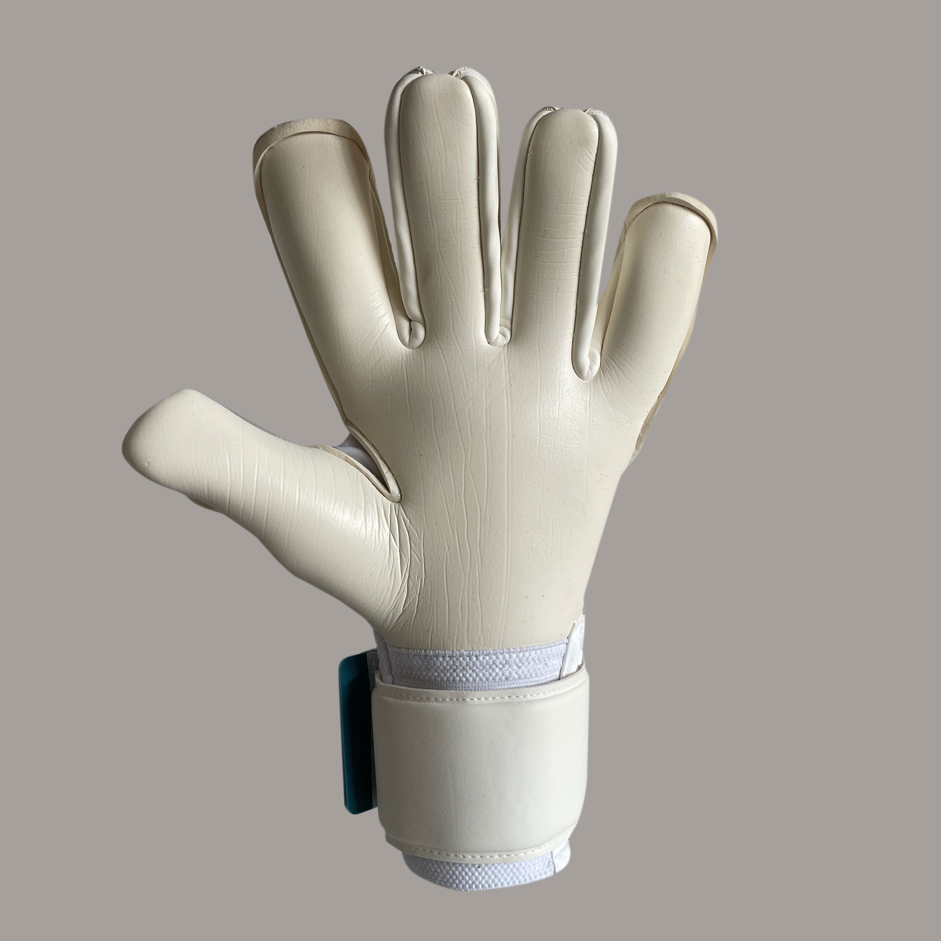 Brave GK Unique White Exclusive-2-Brave GK